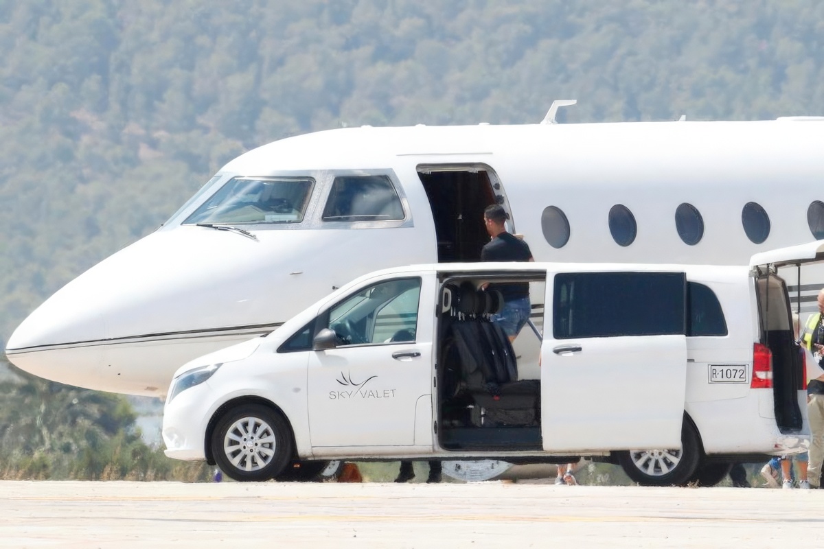 How Ronaldo spends his millions